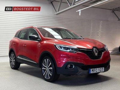 Röd Begagnad 2015 Renault Kadjar Bose Edition SUV | 109 000 kr (Marknadspris)