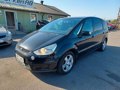 Svart Begagnad 2008 Ford S-MAX S Minibuss | 39 900 kr