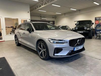 Silver Begagnad 2023 Volvo V60 Ultimate Kombi | 394 900 kr
