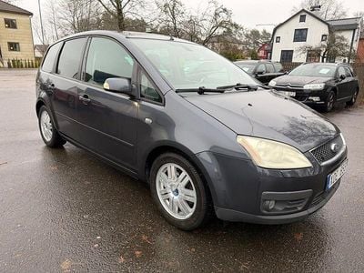 Grå Begagnad 2006 Ford C-MAX Ghia Minibuss | 28 500 kr (Marknadspris)