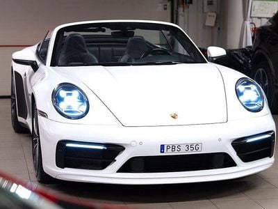 Begagnad Porsche 911 Carrera S Cabriolet 450 HK (330 kW) 2020 Flerfärgad Cab