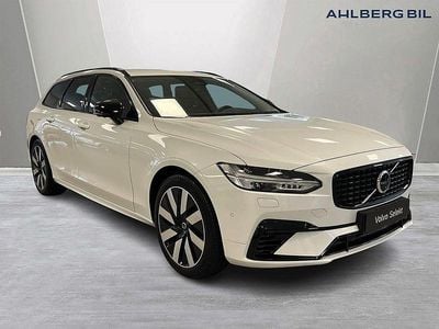 Begagnad Volvo V90 Plus 253 HK (186 kW) 2024 Vit Kombi