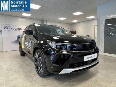Svart Begagnad 2022 Opel Grandland X Ultimate SUV | 389 900 kr