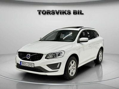 Begagnad Volvo XC60 R-Design 190 HK (139 kW) 2017 Vit SUV