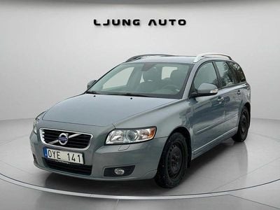 Begagnad Volvo V50 Momentum 150 HK (110 kW) 2012 Blå Kombi