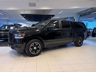 Begagnad Dodge Ram 402 HK (295 kW) 2019 Svart (svart / svart skinninredning) Pickup