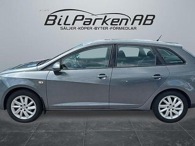 Mörkgrå Begagnad 2013 Seat Ibiza ST Style Kombi | 38 900 kr (Marknadspris)