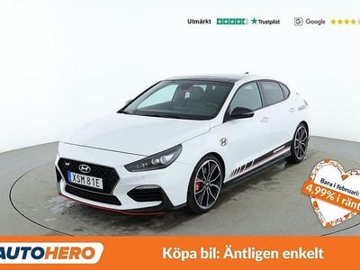 Begagnad Hyundai i30 N Performance 279 HK (205 kW) 2019 Vit Sedan