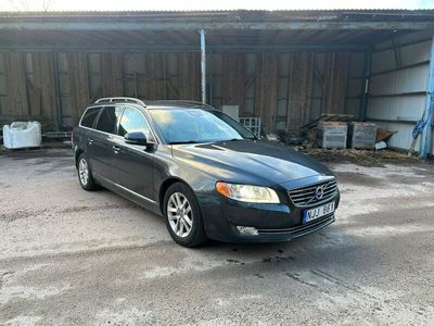 begagnad Volvo V70 D2 Geartronic Momentum Euro 5