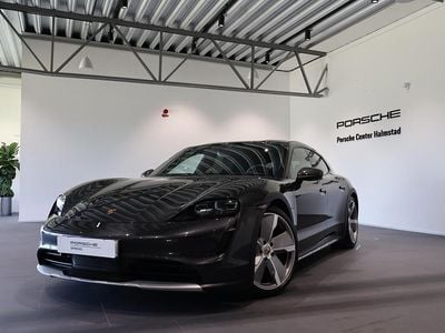 Grå Begagnad 2022 Porsche Taycan Cross Turismo | 735 000 kr (Dyr)