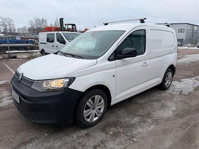 Begagnad VW Caddy 75 HK (55 kW) 2021 Vit Minibuss