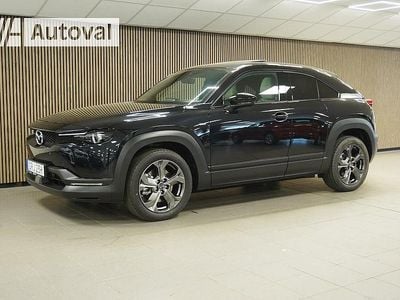 Begagnad Mazda MX30 Makoto 105 kW (143 HK) 2023 Svart SUV