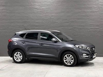 Begagnad Hyundai Tucson Comfort 177 HK (130 kW) 2016 Grå metallic SUV
