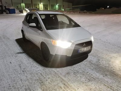 begagnad Mitsubishi Colt 3-dörrar 1.3 MPI Euro 5