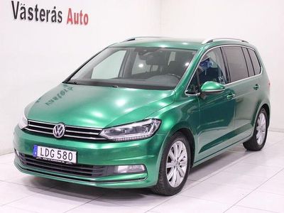Vit Begagnad 2016 VW Touran GT Minibuss | 124 900 kr