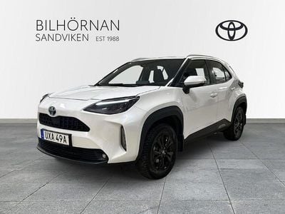 Begagnad Toyota Yaris Hybrid Active 117 HK (86 kW) 2022 Vit