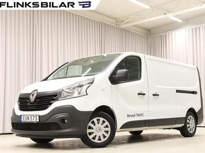 Vit Begagnad 2017 Renault Trafic Minibuss | 149 875 kr (Bra pris)
