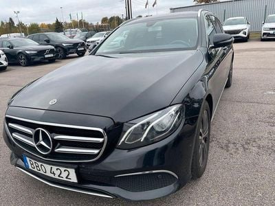 Mercedes E200