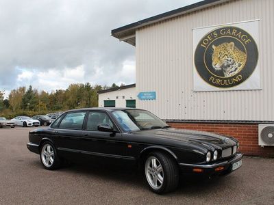 begagnad Jaguar XJR V8, 363hk, mkt påkostad och dokumenterad, nybes