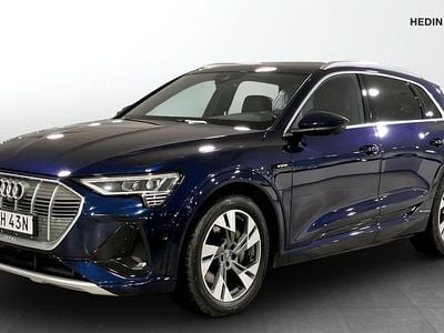 Blå Begagnad 2020 Audi e-tron S-Line SUV | 349 900 kr (Bra pris)