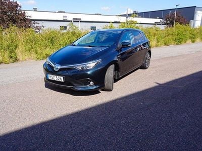Toyota Auris Hybrid