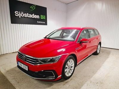 Röd Begagnad 2022 VW Passat GTE Kombi | 304 900 kr (Bra pris)