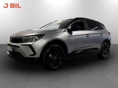 Grå Begagnad 2024 Opel Grandland X SUV | 259 900 kr (Marknadspris)