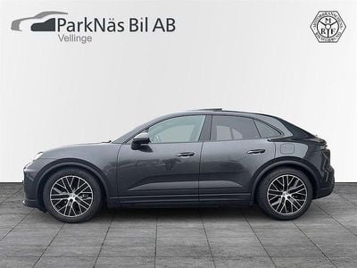 Begagnad Porsche Macan 250 kW (340 HK) 2024 Grå SUV