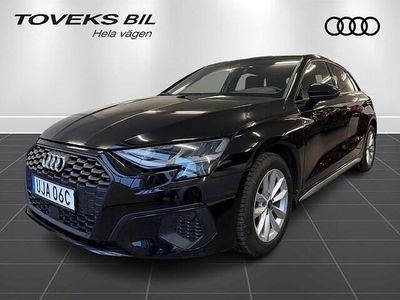 Brilliantsvart Begagnad 2022 Audi A3 Proline Sedan | 239 900 kr (Marknadspris)
