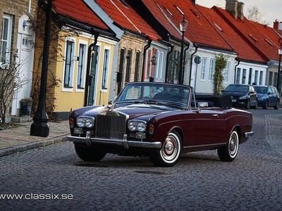 Vinröd Begagnad 1969 Rolls Royce Silver Shadow Sportkupé | 1 005 000 kr