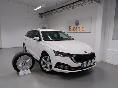 Begagnad Skoda Octavia Style 204 HK (150 kW) 2022 Vit Kombi