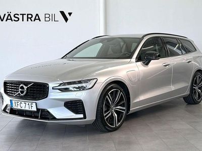 Begagnad Volvo V60 R-Design 340 HK (250 kW) 2022 Silver Kombi