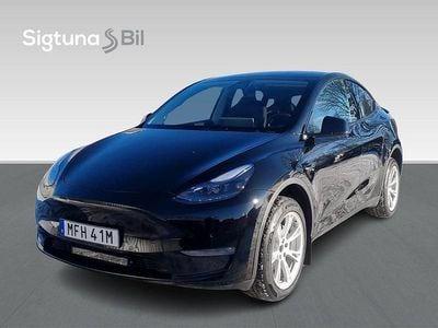 Svart Begagnad 2021 Tesla Model Y Long Range AWD SUV | 354 900 kr (Marknadspris)