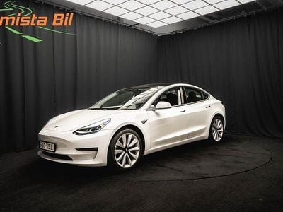Vit Begagnad 2019 Tesla Model 3 Long Range AWD Sedan | 239 400 kr (Bra pris)