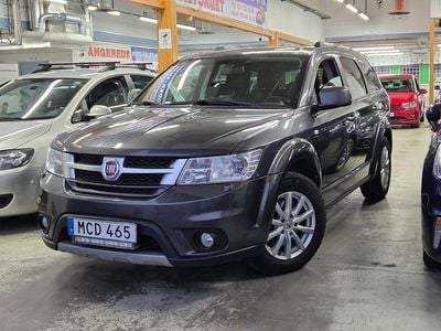 Grå Begagnad 2014 Fiat Freemont Sport SUV | 69 999 kr (Marknadspris)
