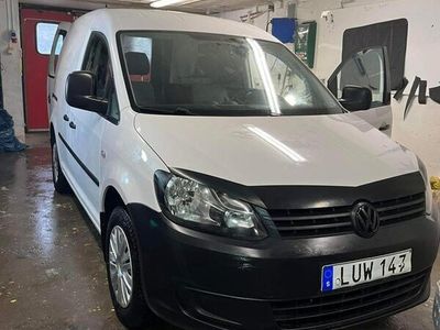 begagnad VW Caddy 1,6tdi DSG Fjärrstyrdvärm