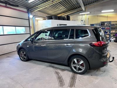 begagnad Opel Zafira Tourer 2.0 CDTI Euro 5