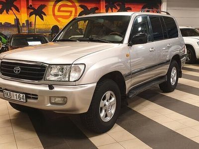 begagnad Toyota Land Cruiser 4.7 V8 4WD,Svensksåld, Nykamremsats,Drag