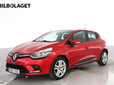 Begagnad Renault Clio IV Zen 90 HK (66 kW) 2018 Röd