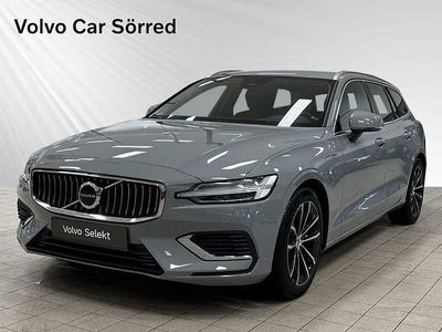 Vit Begagnad 2025 Volvo V60 Plus Kombi | 439 900 kr