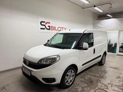 Vit Begagnad 2017 Fiat Doblò Minibuss | 54 900 kr (Bra pris)