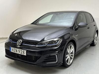 Svart Begagnad 2018 VW Golf VII GTE | 162 800 kr (Bra pris)