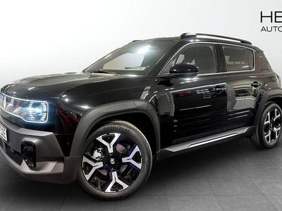 Svart Ny 2025 Renault R4 Techno Halvkombi | 434 900 kr