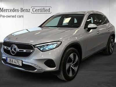 Begagnad Mercedes GLC300e 333 HK (244 kW) 2024 Silver SUV