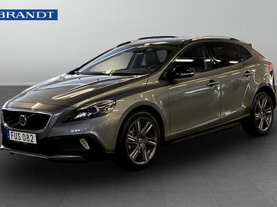 Begagnad Volvo V40 CC 2016 Grå Kombi