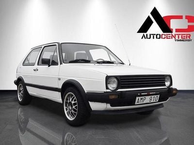 Begagnad VW Golf II 75 HK (55 kW) 1985 Vit Halvkombi