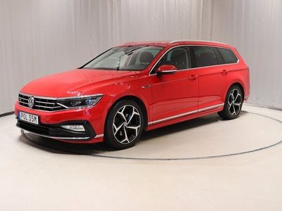 begagnad VW Passat 2.0 TDI 4M R-Line Drag Värmare Navi Kamera