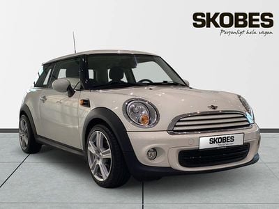 Vit Begagnad 2013 Mini ONE Halvkombi | 79 300 kr (Marknadspris)