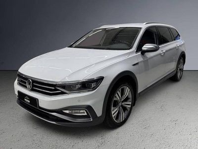Begagnad VW Passat Alltrack 190 HK (139 kW) 2020 Vit Kombi