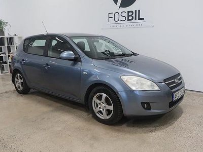 Blå Begagnad 2007 Kia Ceed EX Halvkombi | 19 900 kr (Marknadspris)